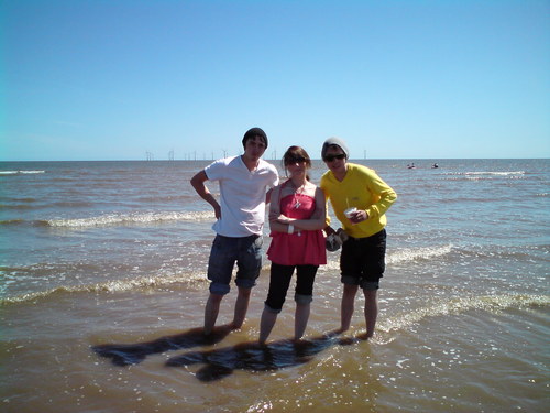 TonyLissoi's profile picture. Student at Uni of Lincoln (UK) studying Architecture. I Love fishing. I also love a good comedy like American Pie for example...And to just have fun! ;)