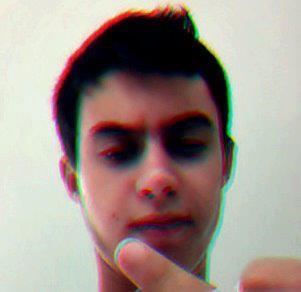 Eu vô que vô , porque já tenho meu destino traçado. Dizem que sou sortudo , chamo de Abençoado ! Jovem , atirado e Livre *-*