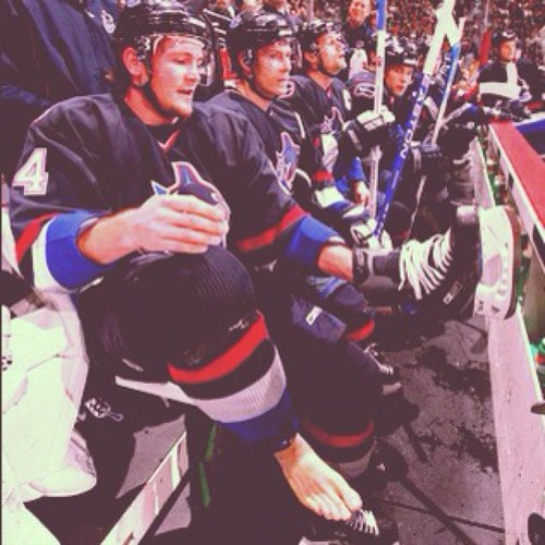 RidingPineProbs's profile picture. For those hockey players that just don't make it onto the ice during games. #RidingPine #LeftBench #PineProblems