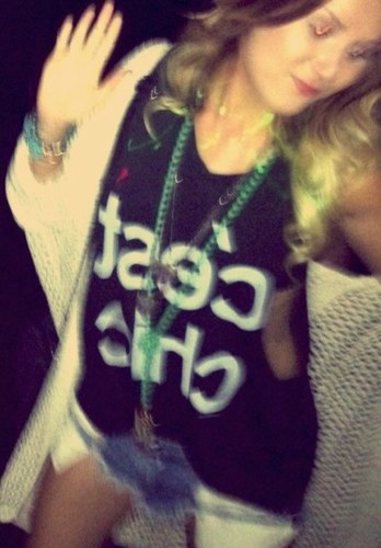 jjuujjuubean's profile picture. fashion.style.vintage.music