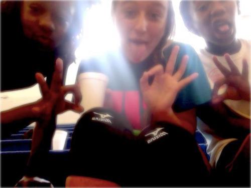 #Teamm Cutee #Teamm Swagg #Teamm Golden Waves.! #FollowBack