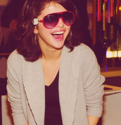 @selenagomez is my inspiration, my breath and my life. Did not like ? fuck it (: ~ since 3O.O1.2O12