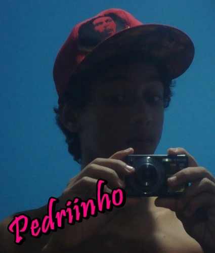 Apenaas um aprendiiz dessa coisa maluca chamada Vida :D