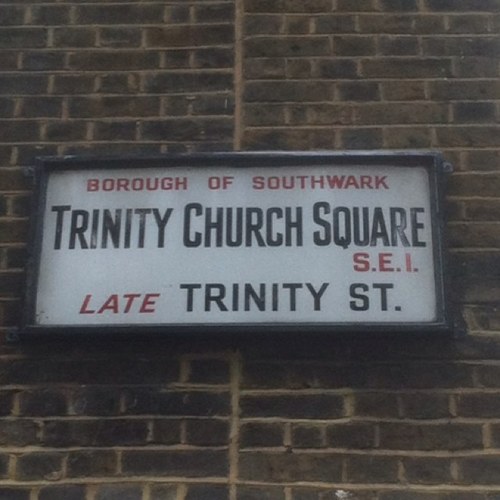Tweets from Trinity Church Square, the home of Henry Wood Hall and some of London's shiniest happiest people.