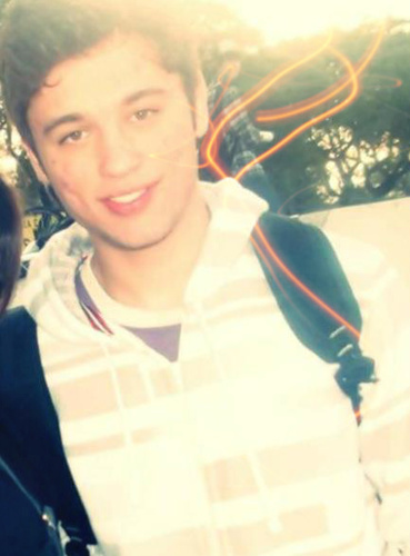 fã club dedicado para o @erick_posselt / since: 19/08/12