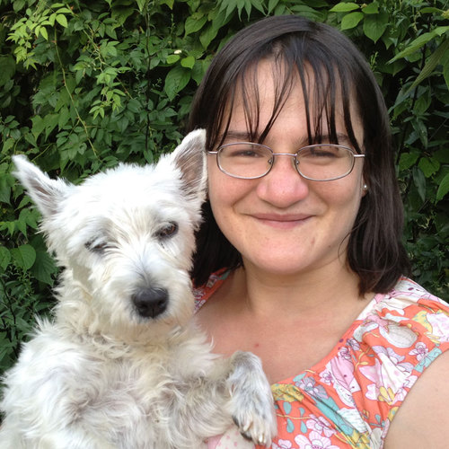 Dog trainer. Love all things doggie.