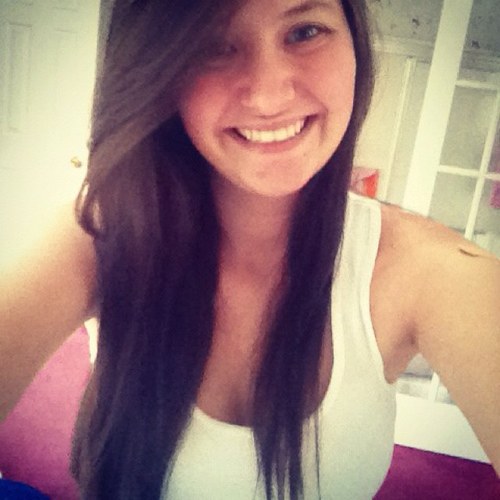 MegannBeckk's profile picture. ☀