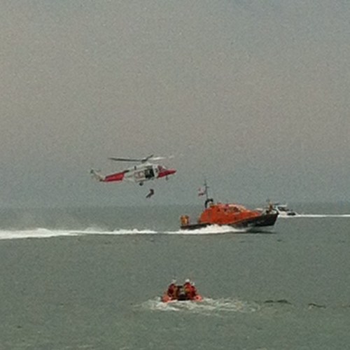 ShorehamRNLI's profile picture. someone has made another account for shoreham rnli