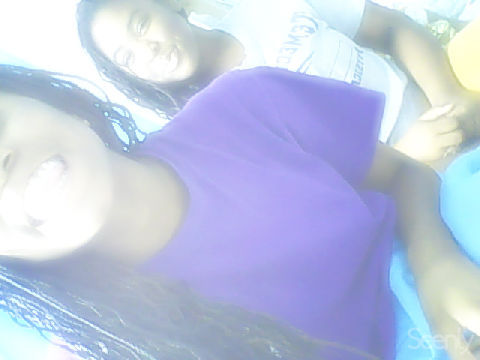 Lovee_randomkey's profile picture. 