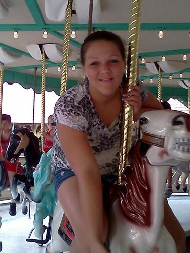 FALLOW ME AND I WILL FALLOW BACK :)