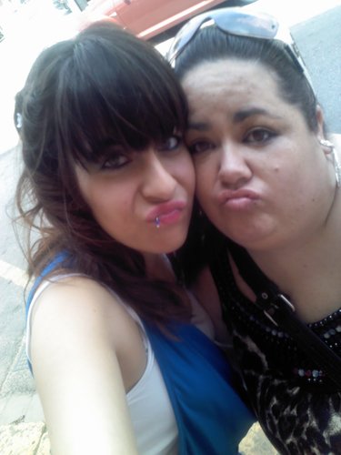 Hola buenas necesitamos vuestro apoyo muchisimas gracias (: 
Canal: http://t.co/UVPnsT3hj0