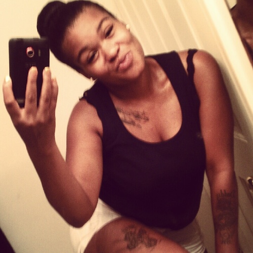 keema_katrina's profile picture. walk by faith not by sight** ~yolo hoe~