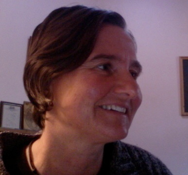 Home and community sustainability consultant. Sustainability policy development. Founding member Bendigo Sustainability Group.