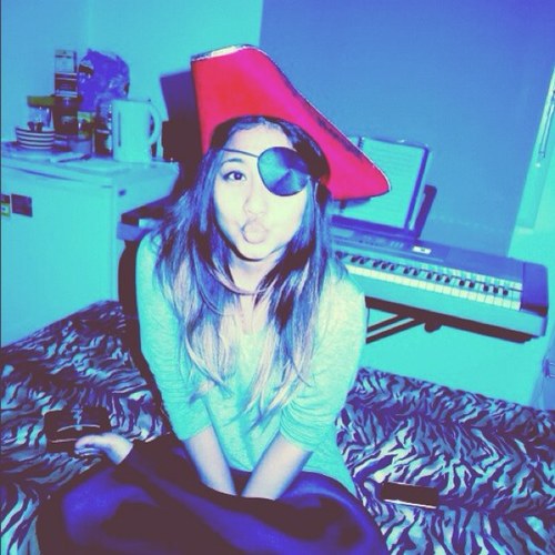 hananarrr's profile picture. I'm a fireball