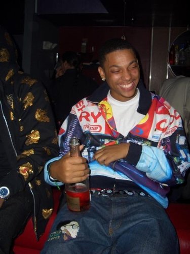 Dsomething3lse's profile picture. Take a trip to my world !