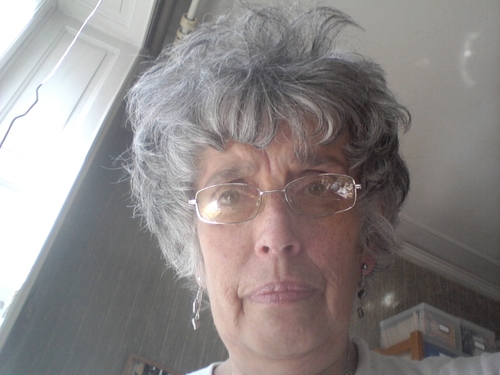 naveleen's profile picture. Moviezine