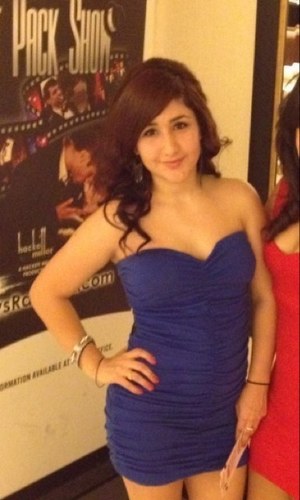 monaaa14's profile picture. 