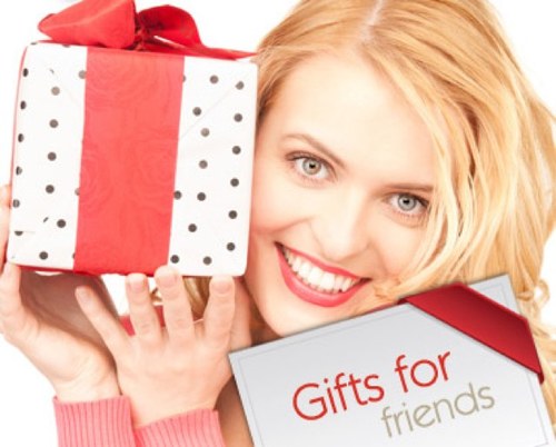 pressies's profile picture. Online retailer for perfect gifts for wives, girlfriends, mothers, sisters, grandmas or female friends.