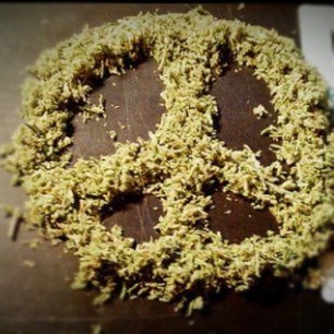 PotheadSolution's profile picture. Solutions and satirical high comedy. Understand and love me.