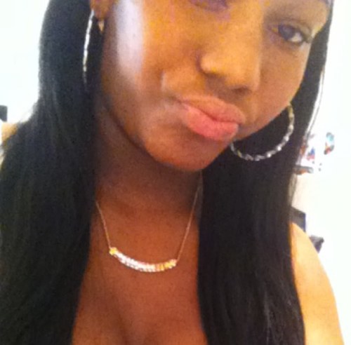 PinkyBandn_Up's profile picture. Follow Me. Ill Follow You :)) *SIMPLE