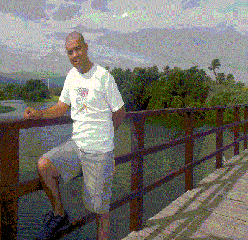 endermelean's profile picture. Docente de Vocación, Ser humano con ganas de Crecer cada día, en búsqueda de la paz y la felicidad.
Aguilucho de nacimiento y con Corazón Vino Tinto