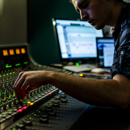 Independent audio-visual company based in the UK, specialising in adventure filmmaking. Sound Design for film and TV is our bread and butter!