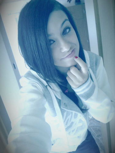 AngelicaAngisek's profile picture. 