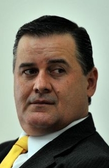 Douglas Caamaño