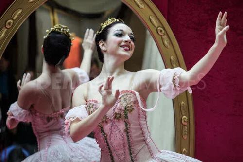 SeSowter's profile picture. •Corps de Ballet, ad hoc, with South African Mzansi Ballet •Matriculated '09 frm NSA •Love my family, amazing man &friends •live life 4 The One who gave me life