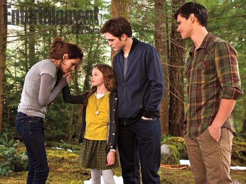 twiligh5's profile picture. i'm a huge fan for twilight. i really adore this movie. it is the most adorable film i have seen ever.