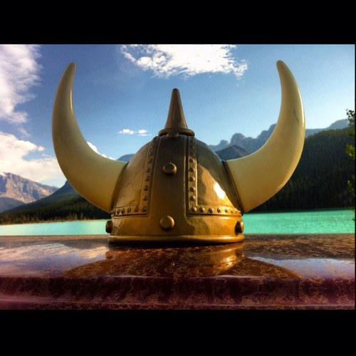 thaviking's profile picture. Writer / Selector / Blogger / DJ & resident Bass Head at http://t.co/M4YLSWFDZT