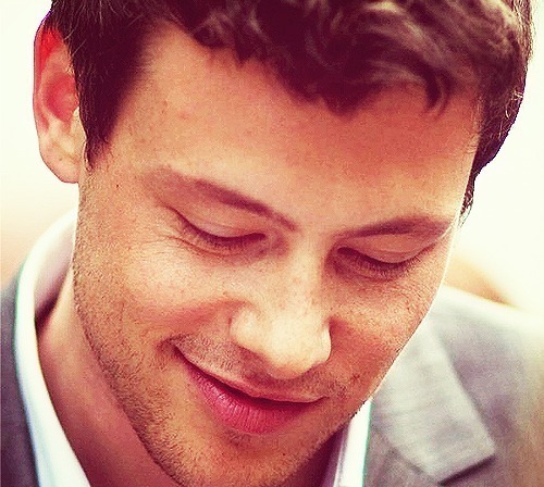This is run by Cory fans on FanForum. We are all sad about the loss of wonderful and amazingly talented actor. #RIPCoryMonteith http://t.co/u1jOF2t3Ce