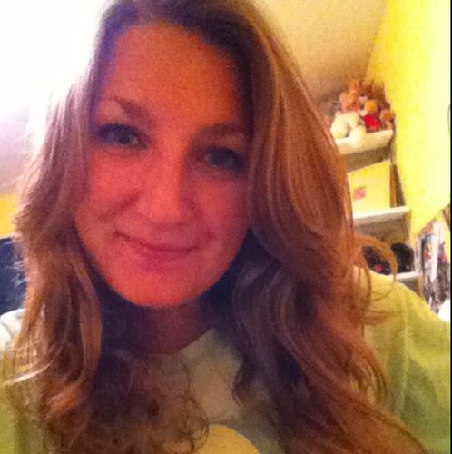 Asherflea's profile picture. If I walk tall, think tall, and feel tall, I just can't be small :)