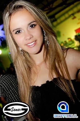 c_nayara's profile picture. 