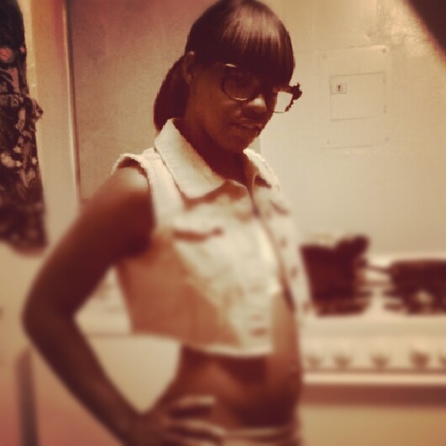 IM PRETTY ..IM SMART ..I LOVE TO HAVE FUN
