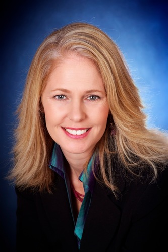 I am a Sales Trainer, Speaker, & Coach with Eric Lofholm International. We help people make more sales. FREE 30 min Sales Consult http://t.co/oplkR8z1