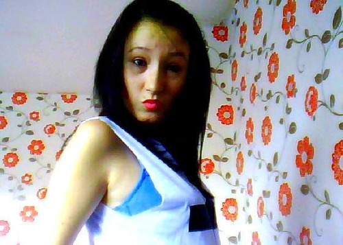My names Jodie Louise Wade, 28716FB6      
  just FOLLOW&ill follow you back:).  
   11/12/12 my little boy comes in the world, cant wait,My life,My world3