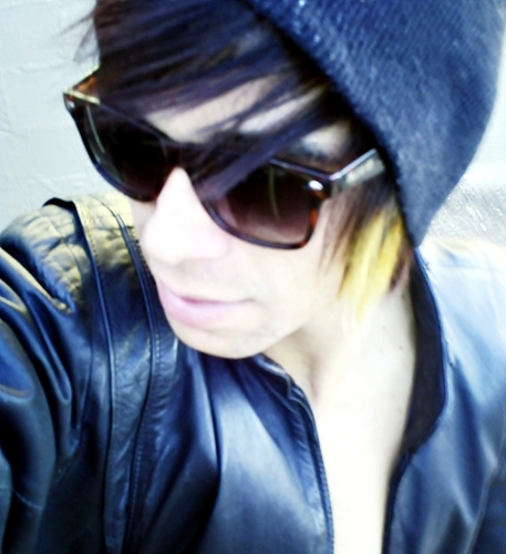 Fã Clube @JhowmartinsOfc Since 03/03/2012. Birth 03/02/1993.Dançarino&Modelo. #Normalidade não faz seu tipo. Exclusivo da @yescolirios.