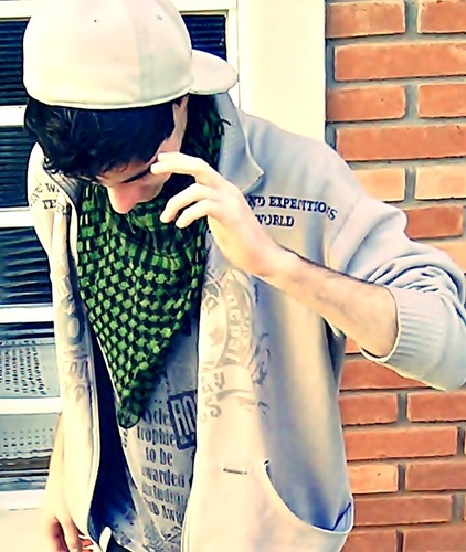 Bruno Viel,16 Anos,Solteiro,Feio,Festas,Simples,Humilde,Futebol,SPFC ♥ #Follow_me ?