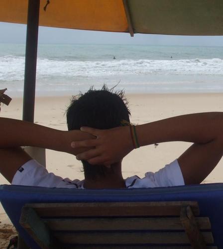 ''Aprendemos que certas coisas devem ser deixadas para trás, que certas coisas perdem o sentido com o tempo.''