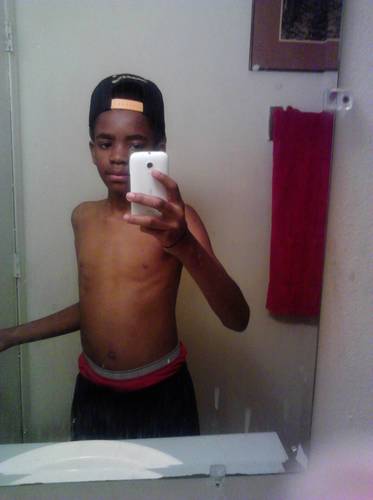 Cool guy goes to moore square middle loves to play video games and like to hangB-)