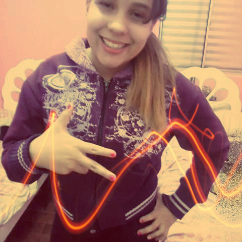. . MOLOQUEIRA NATA ! ;]