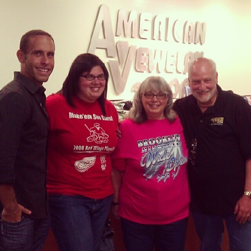 FarrahKWrites's profile picture. Enjoy all things celebrity. Reality TV junkie.