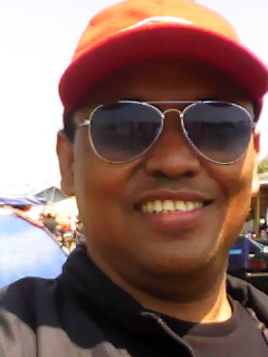 a Linux User, a Proud Father, a Lovely Husband, Web Designer, Web Programmer, SEO Practitioner .... An Ordinary Person... :)