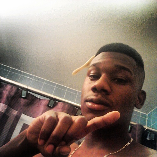 #TeamSwagg #MoMoney follow IG @_fuk_yo_feelingz !! i0n Save No Hoe!! ★★♪♬HitThatFollowButton♥♥★♪♬ ツ#TeamFollowBack !!!