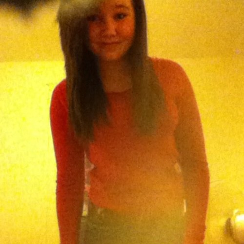 SpringBennett's profile picture. get off my page unless your cute (: