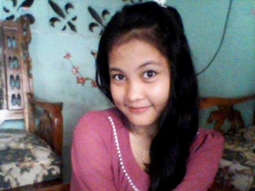 OchaMayangSari's profile picture. 11 oktober 1997 | my life just for mom :)