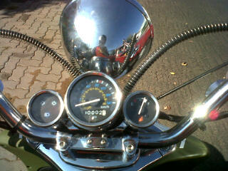 Bromponies's profile picture. Wetsgehoorsame Bromponie entoesias. Bestuur my Bromponie nes my motorkar. Ek's nie 'n 'biker ' nie. Ek's ook 'n sosiale fietsryer.