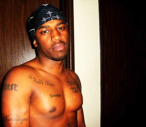 HORSEaREALMODEL's profile picture. To learn more about me log on: http://t.co/9JO8qEXW5u