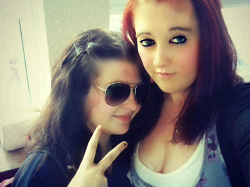 aoibhe_o's profile picture. follow and tweet me i follow back
i love one direction:D
Niall,Harry,Liam,Louis and Zayn(sorry Zayn for putting you last:/ i love you the same)are my idols!